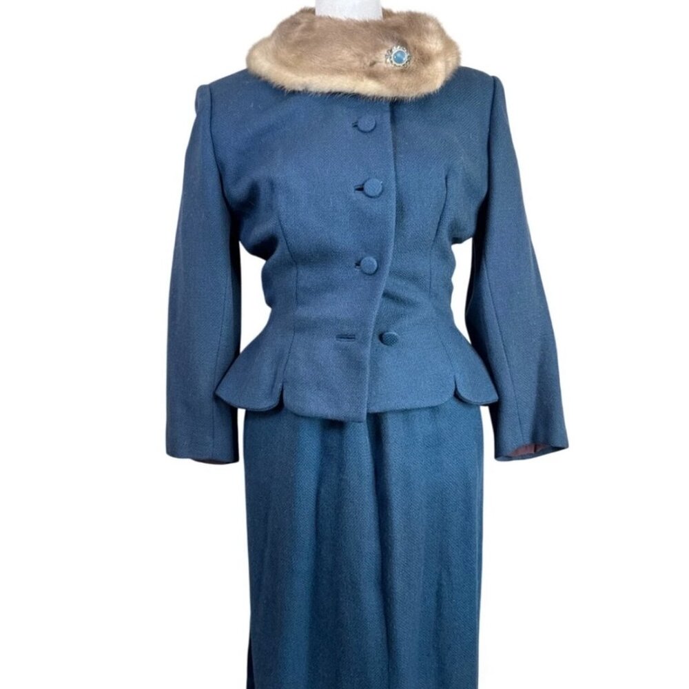 1950/60s Lilli Ann Wool Skirt Suit with Fur Collar